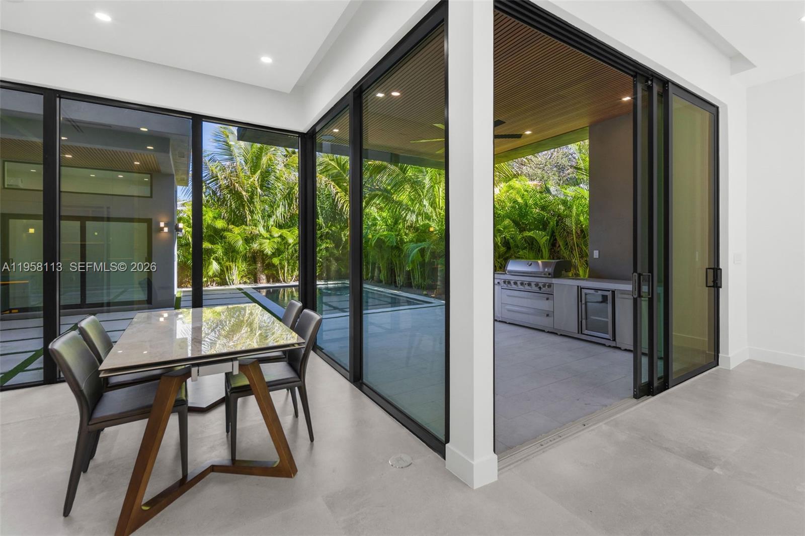 COLUMBIA PARK CORR PL - Residential