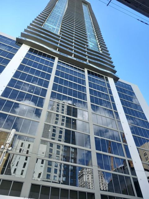 30 SW 1st St 601 Miami FL 33130