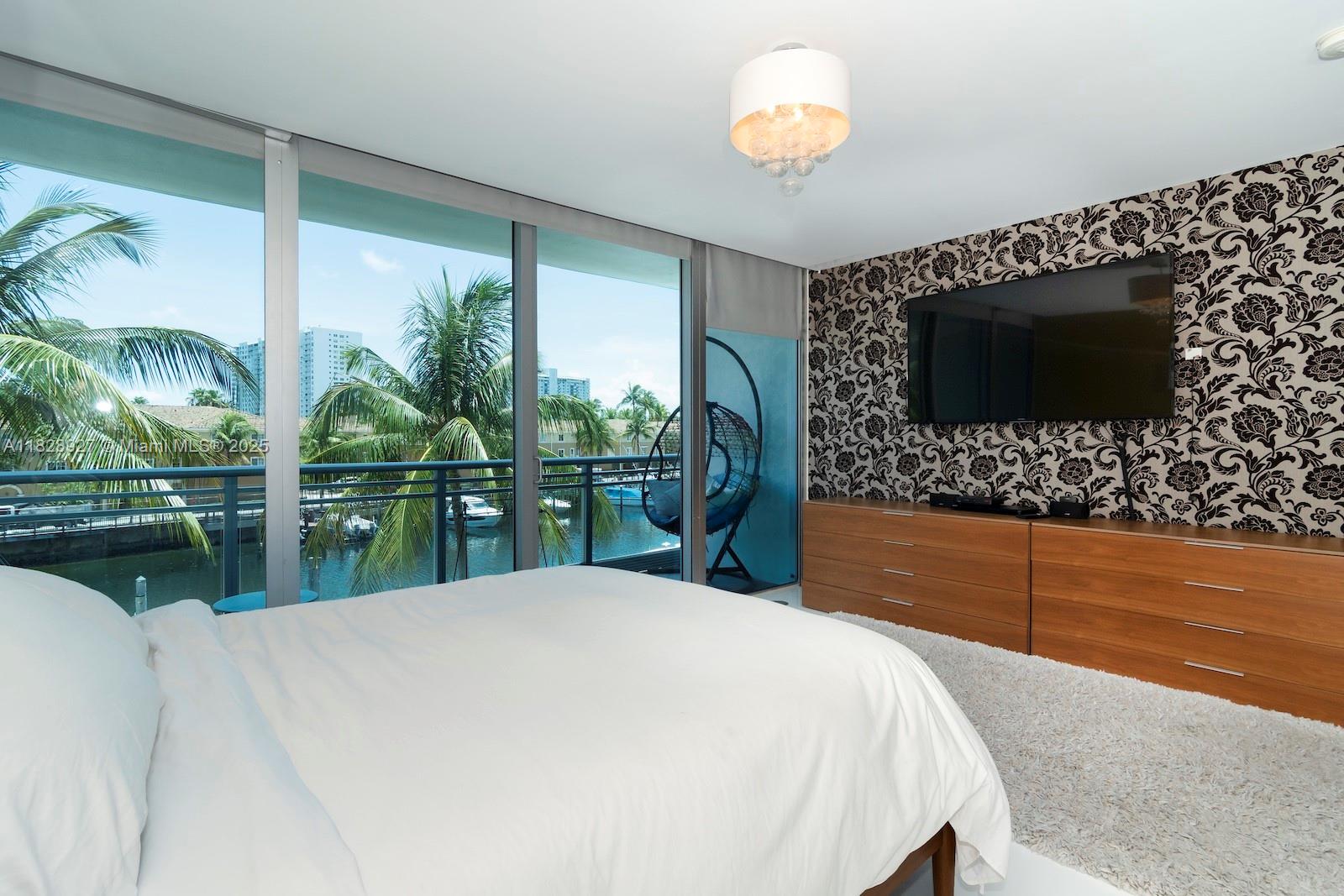 ARTECH RESIDENCES AT AVEN - Residential