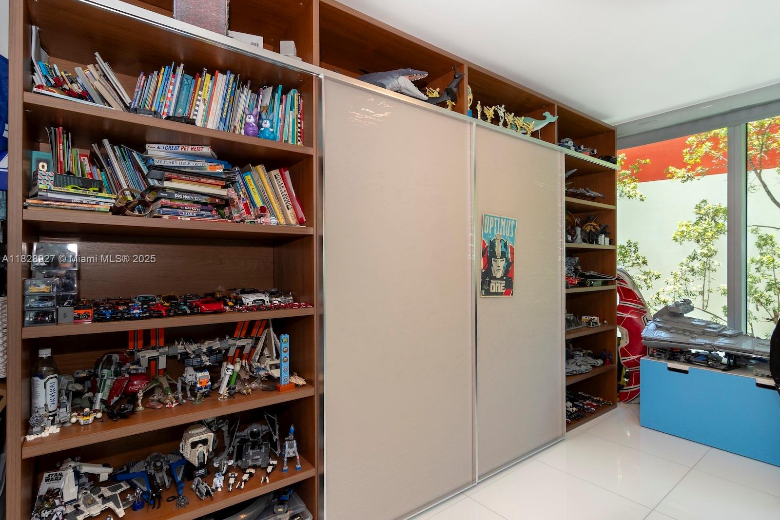 ARTECH RESIDENCES AT AVEN - Residential