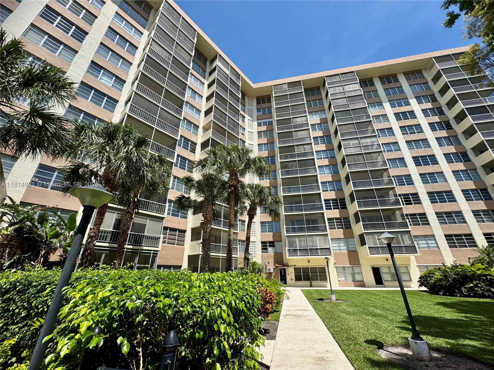 COUNTRY CLUB TOWER OF COR - Residential Lease