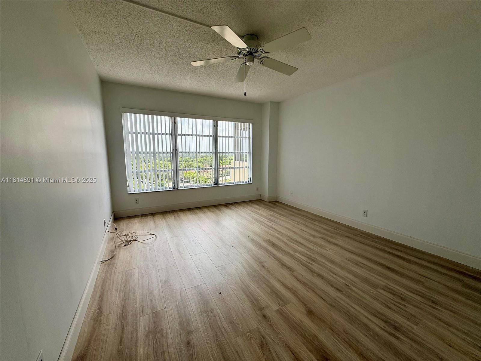 COUNTRY CLUB TOWER OF COR - Residential Lease