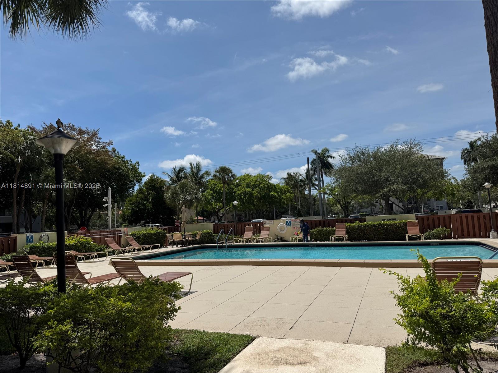 COUNTRY CLUB TOWER OF COR - Residential Lease