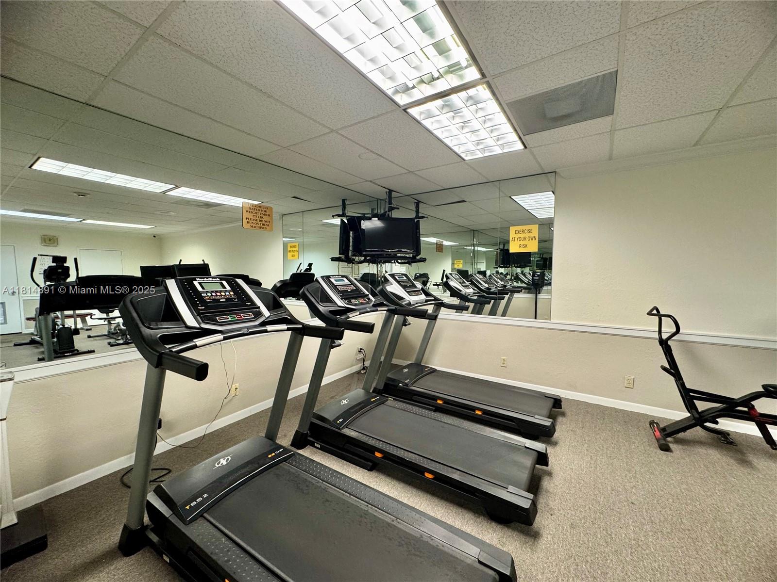 COUNTRY CLUB TOWER OF COR - Residential Lease