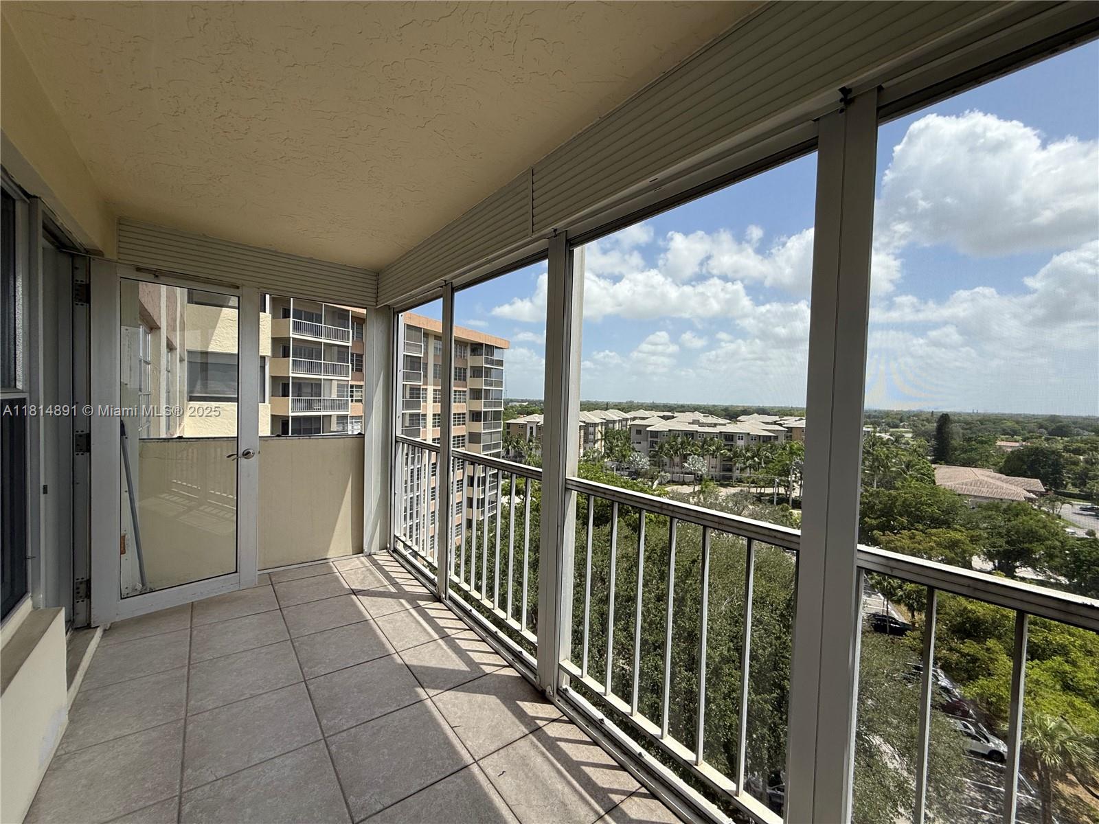 COUNTRY CLUB TOWER OF COR - Residential Lease