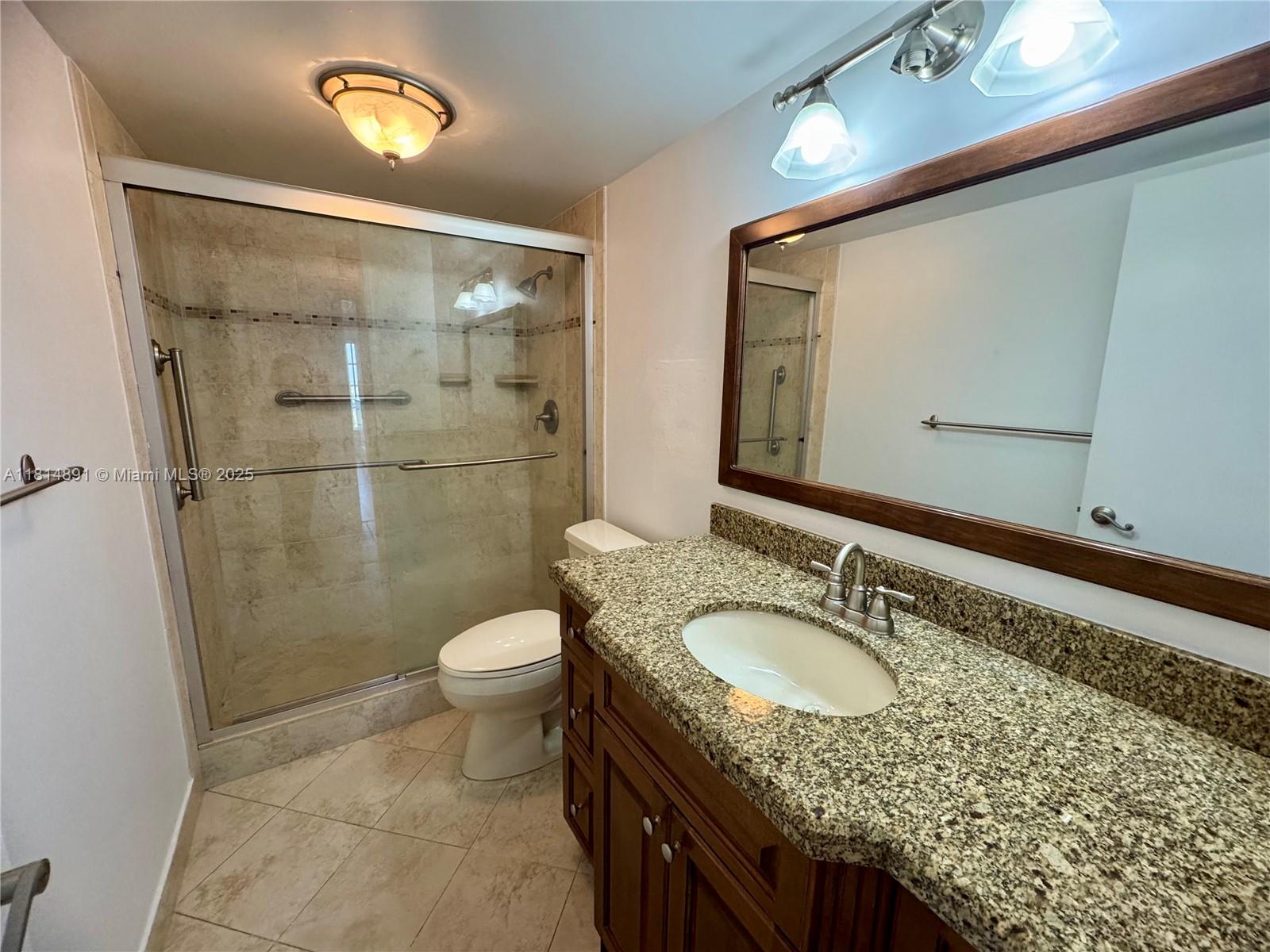 COUNTRY CLUB TOWER OF COR - Residential Lease