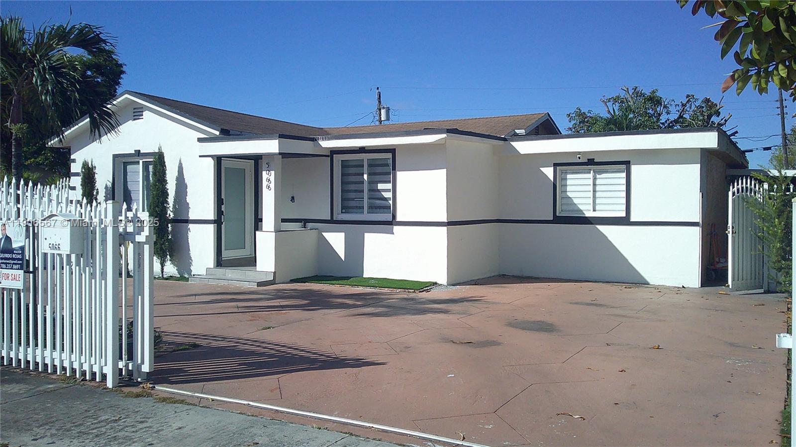 INGLESIDE PARK 1ST ADDN - Residential