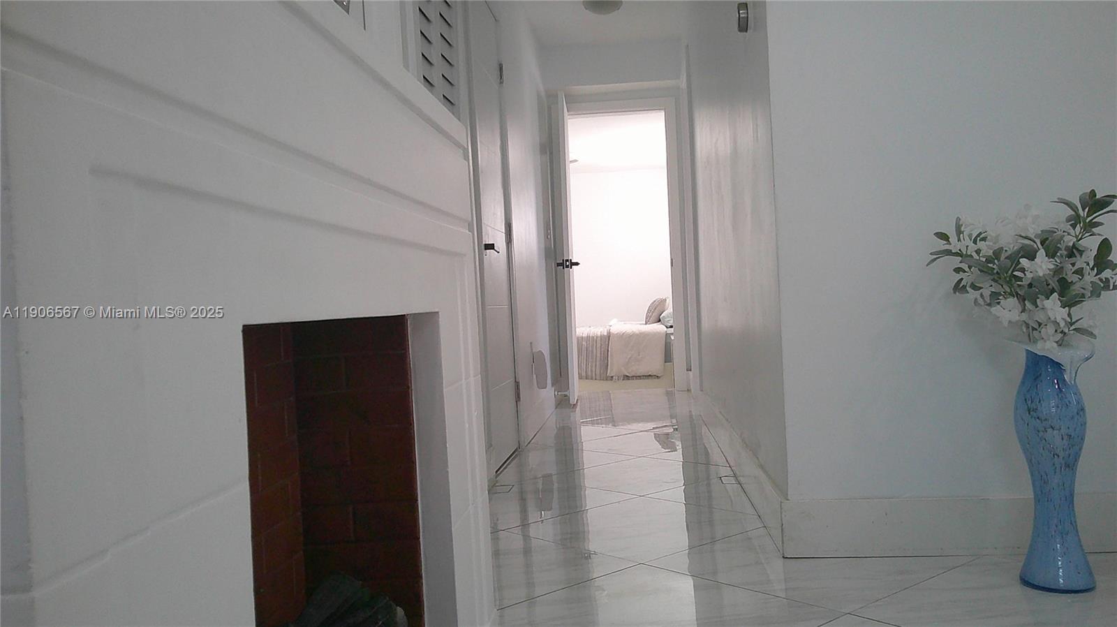 INGLESIDE PARK 1ST ADDN - Residential