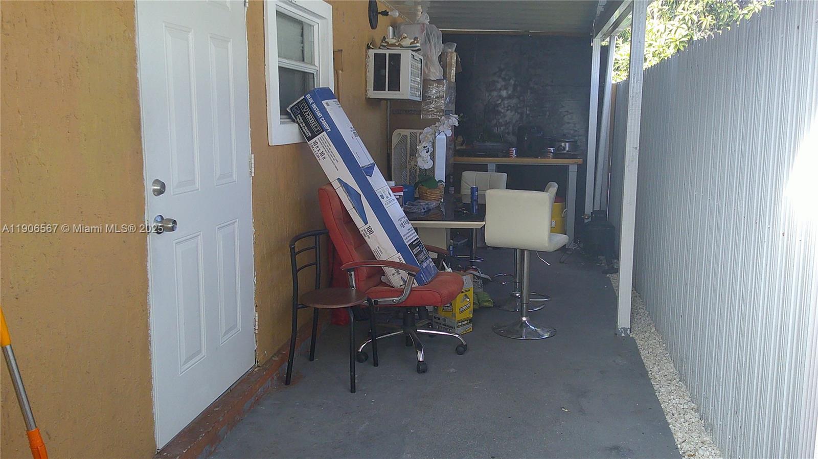 INGLESIDE PARK 1ST ADDN - Residential