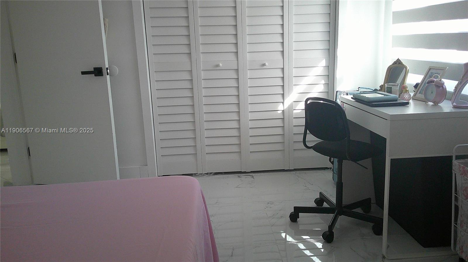 INGLESIDE PARK 1ST ADDN - Residential