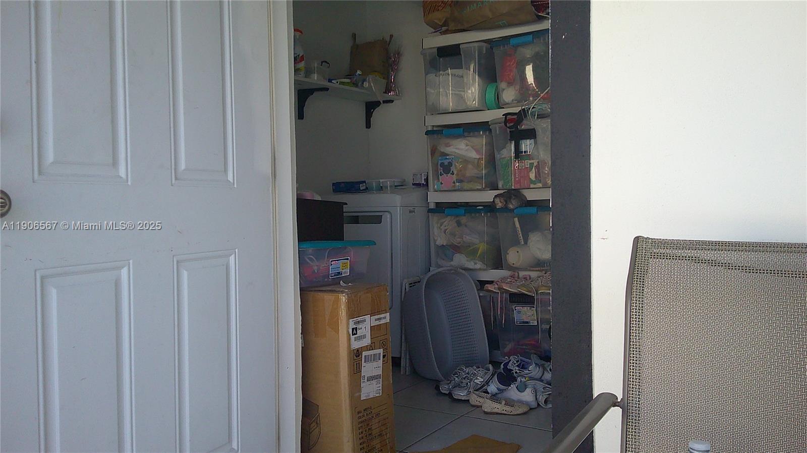 INGLESIDE PARK 1ST ADDN - Residential