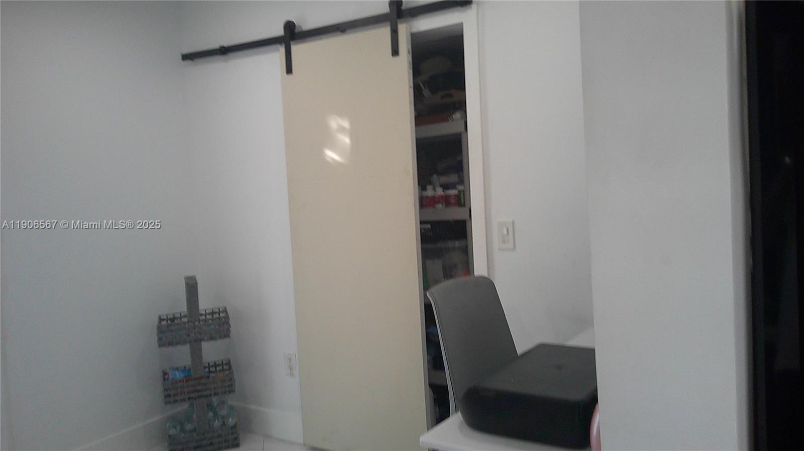 INGLESIDE PARK 1ST ADDN - Residential