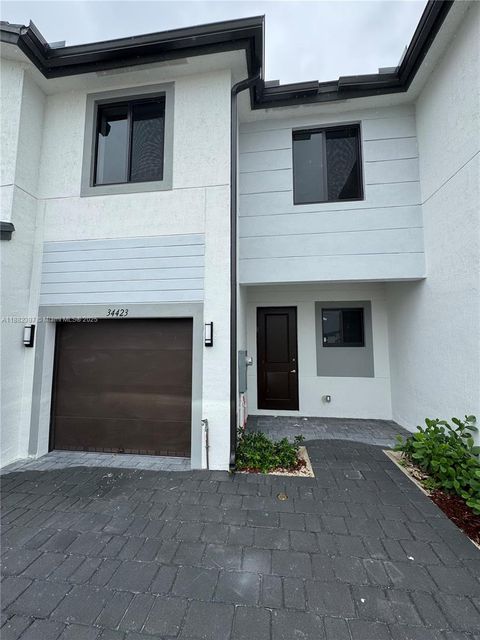 Photo of 34423 SW 189th Ct, Homestead, FL 33034 (MLS # A11882387)