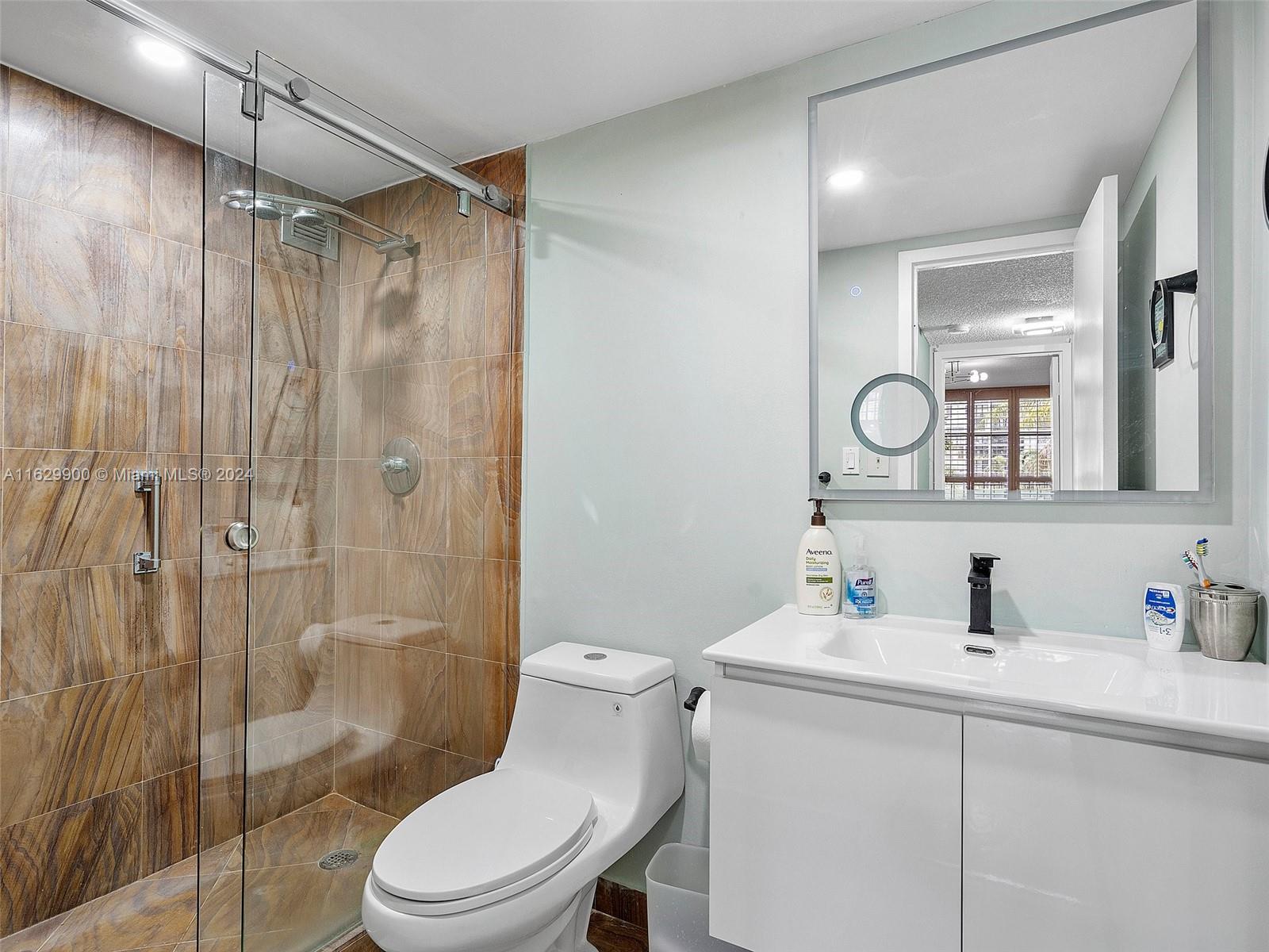 TOWERS OF OCEANVIEW SOUTH - Residential