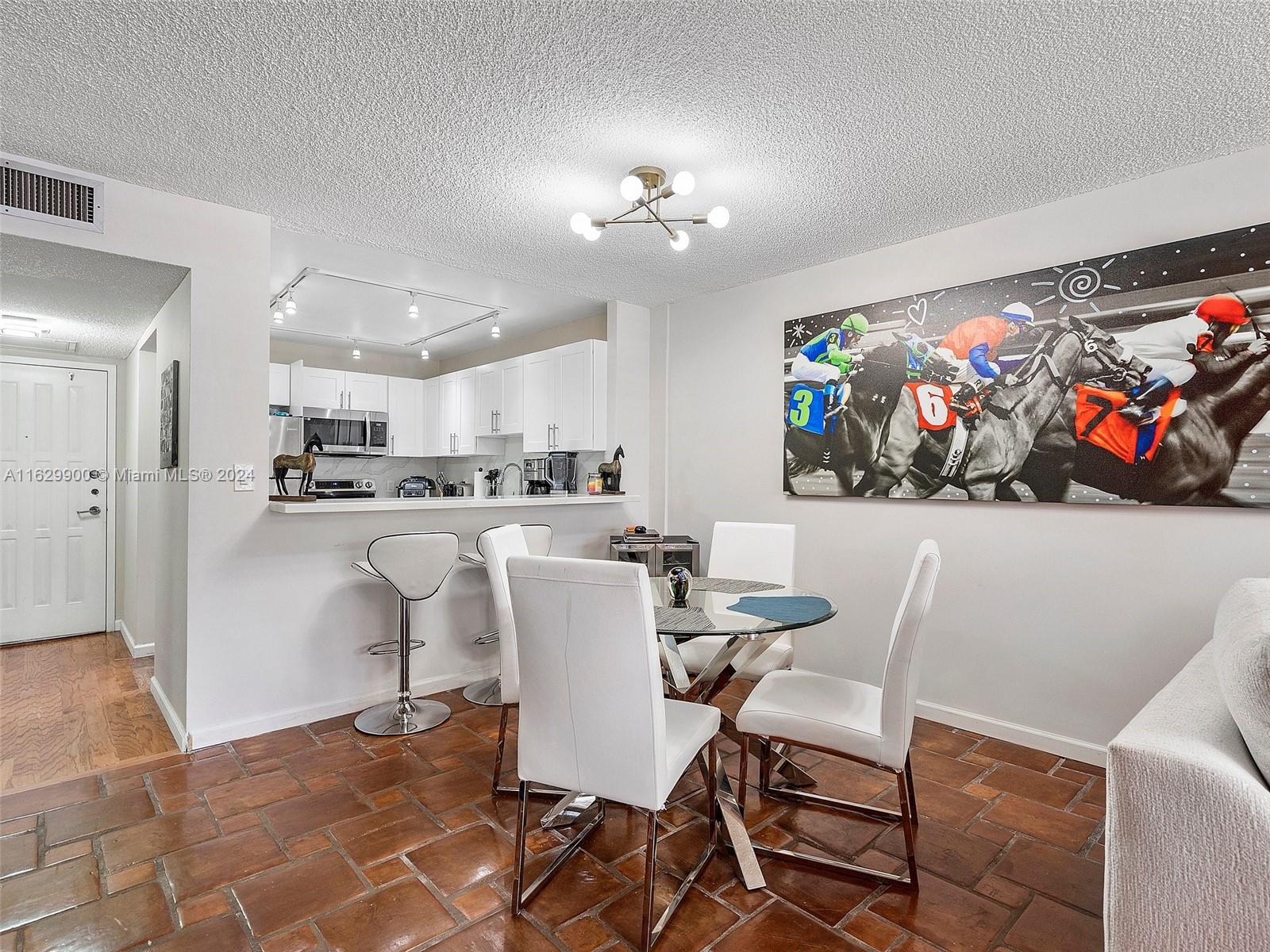 TOWERS OF OCEANVIEW SOUTH - Residential