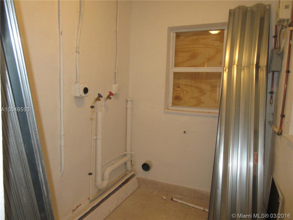 Dixie Heights Gardens - Residential Lease