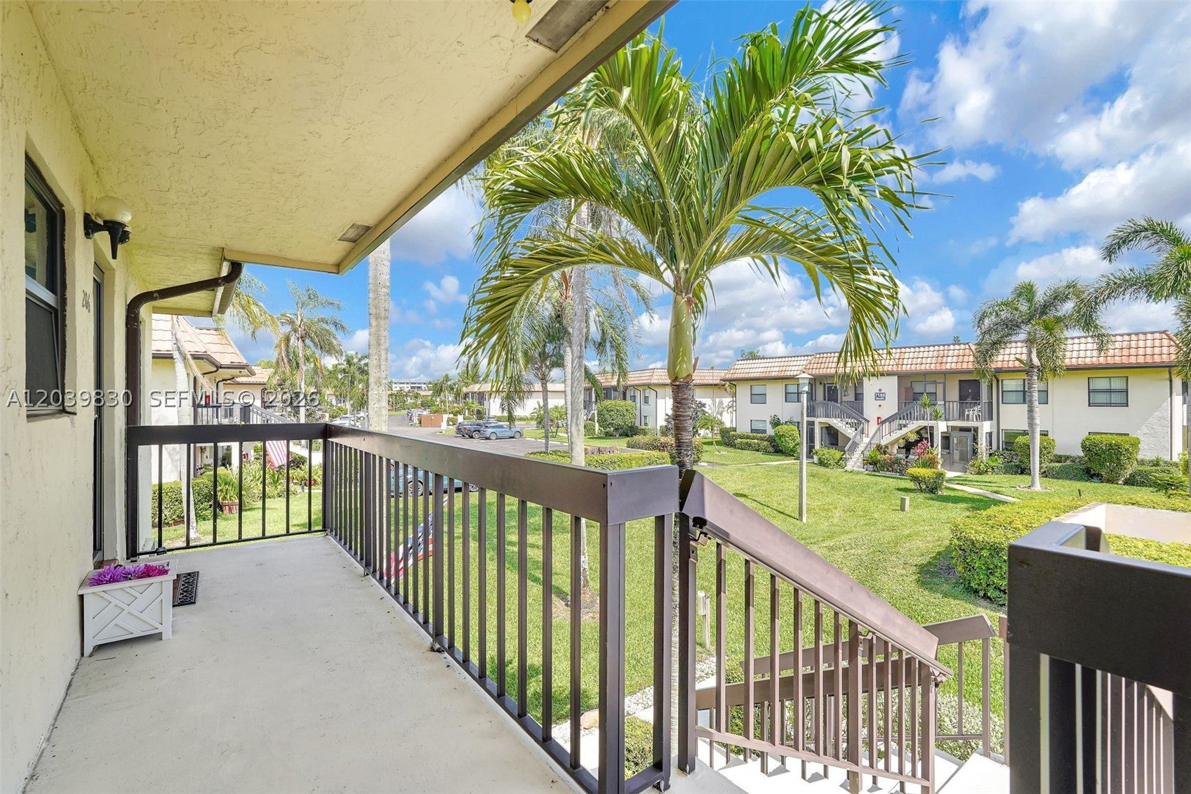 7142 Golf Colony Ct 206, Lake Worth FL 33467