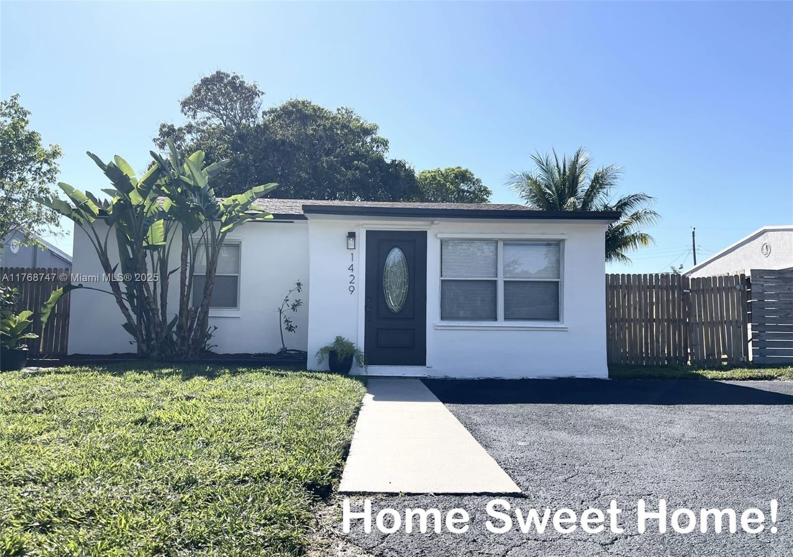Property for Sale at 1429 Nw 5th Ave, Fort Lauderdale, Broward County, Florida - Bedrooms: 2 
Bathrooms: 1  - $432,000