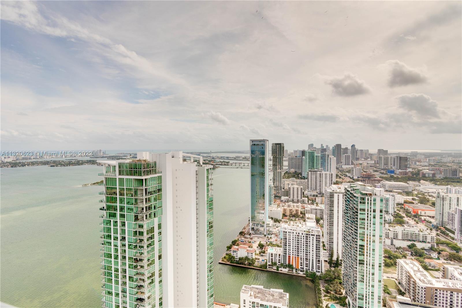 GRAN PARAISO CONDO - Residential