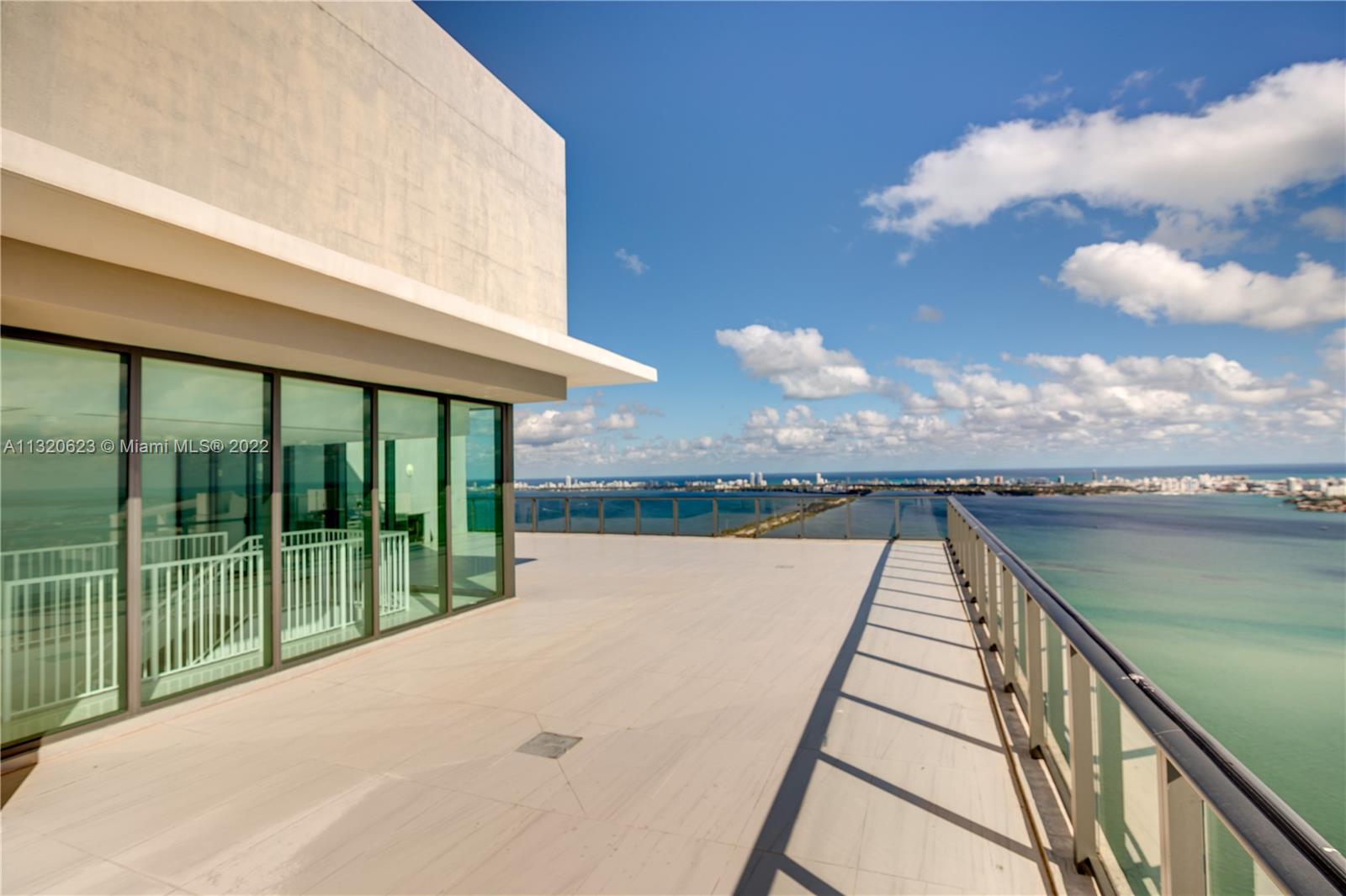 GRAN PARAISO CONDO - Residential