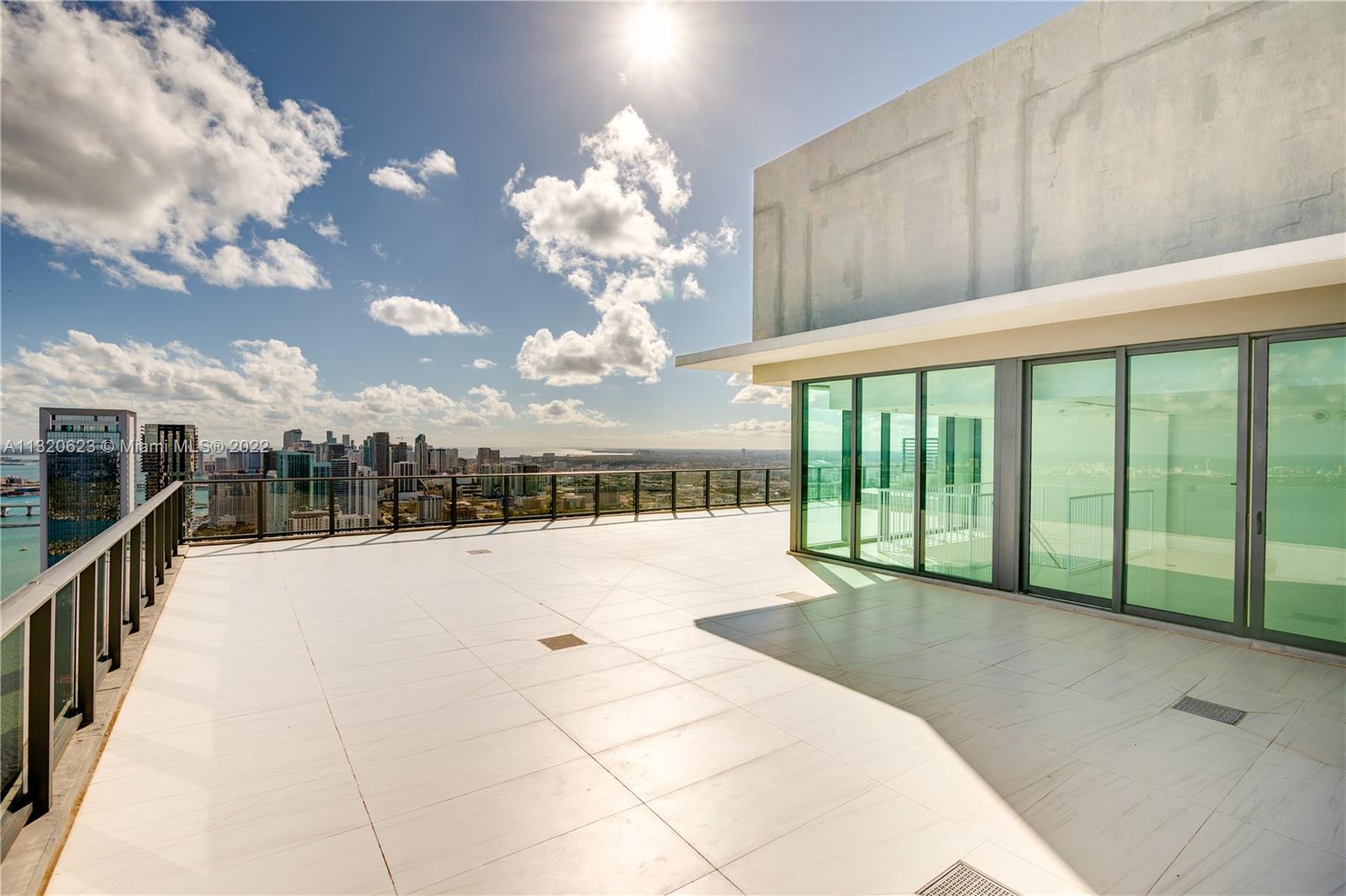 GRAN PARAISO CONDO - Residential