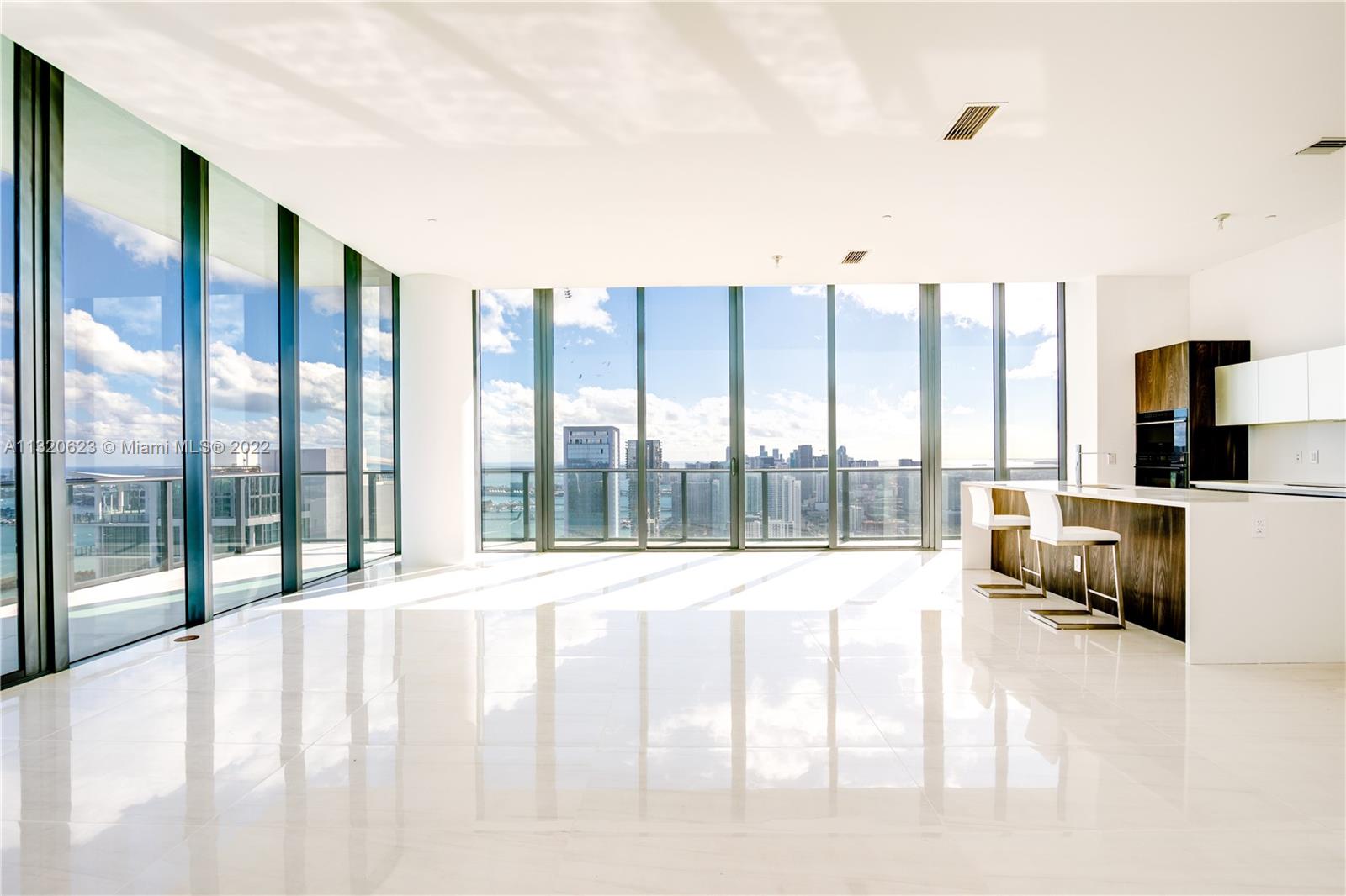 GRAN PARAISO CONDO - Residential