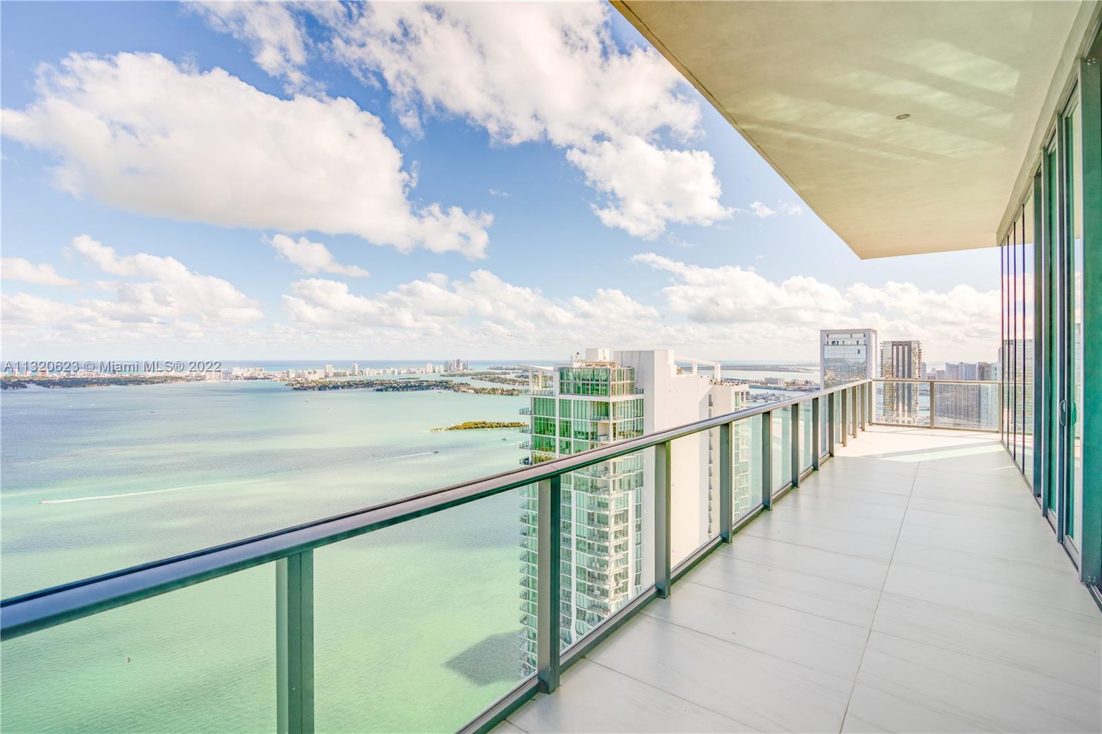 GRAN PARAISO CONDO - Residential