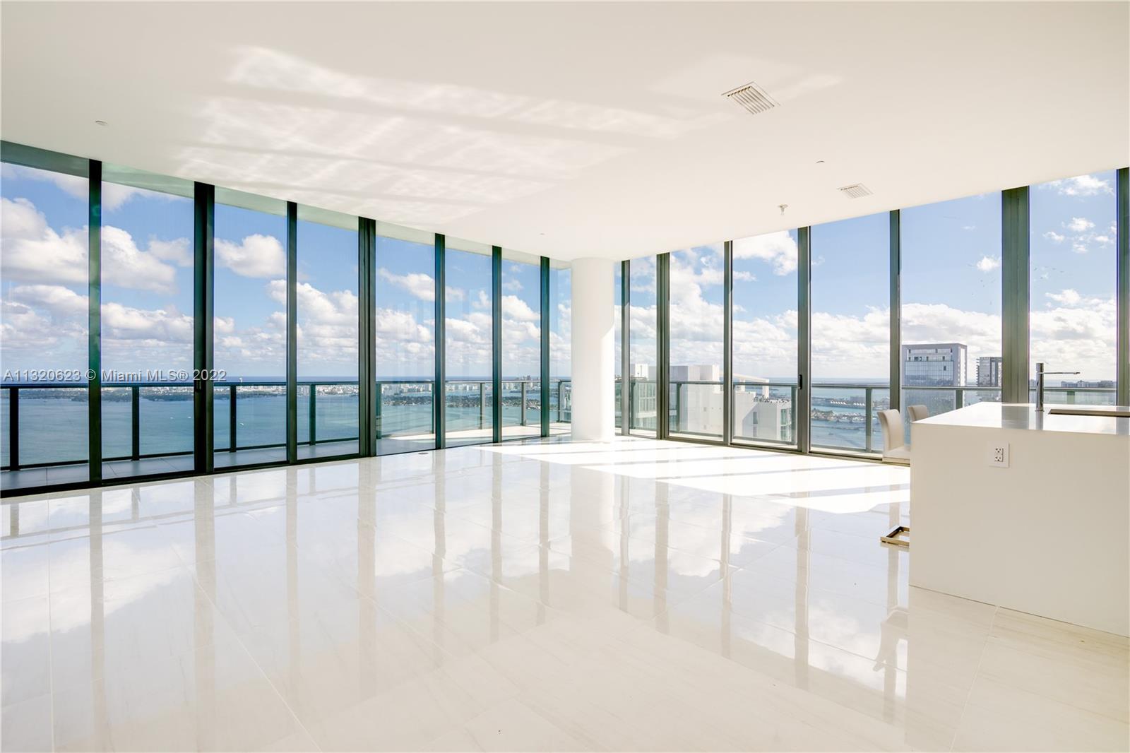 GRAN PARAISO CONDO - Residential