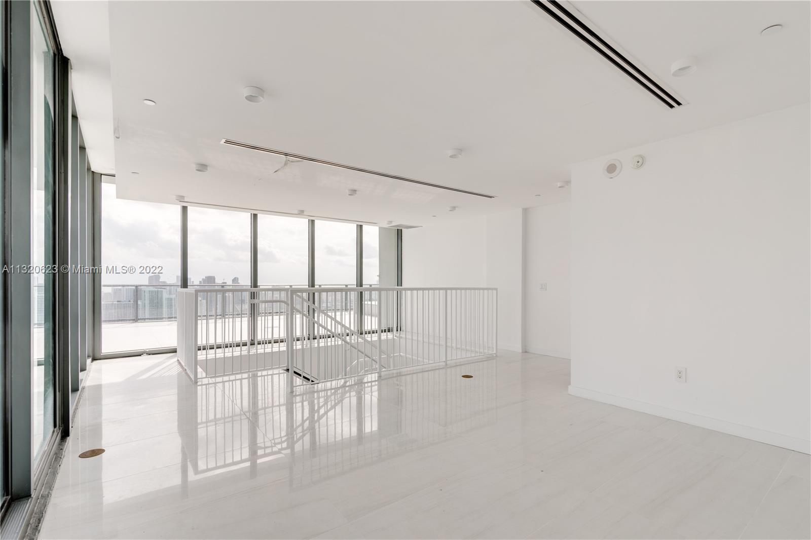 GRAN PARAISO CONDO - Residential