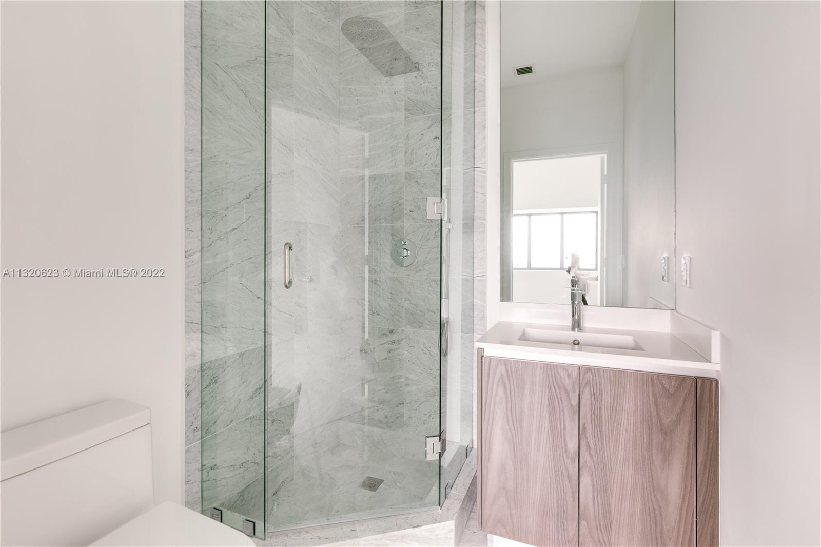 GRAN PARAISO CONDO - Residential