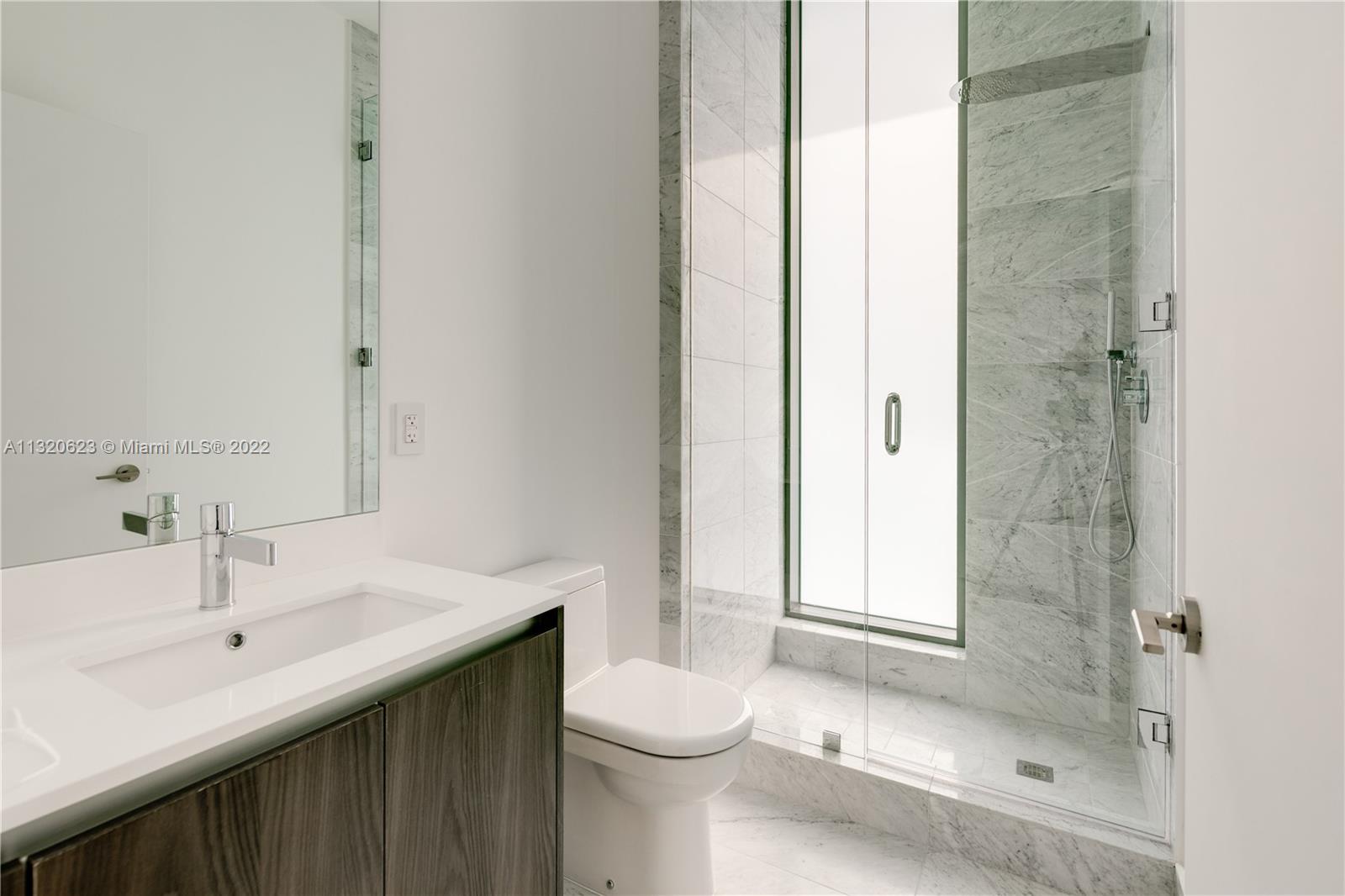 GRAN PARAISO CONDO - Residential