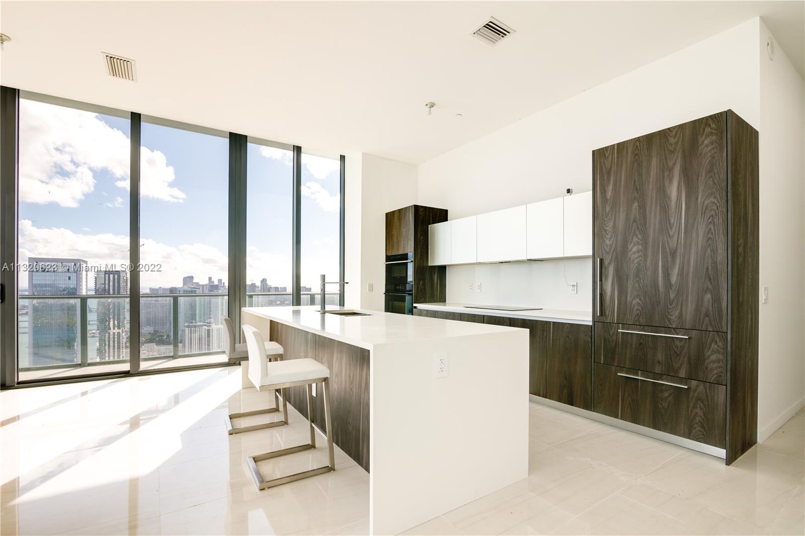 GRAN PARAISO CONDO - Residential