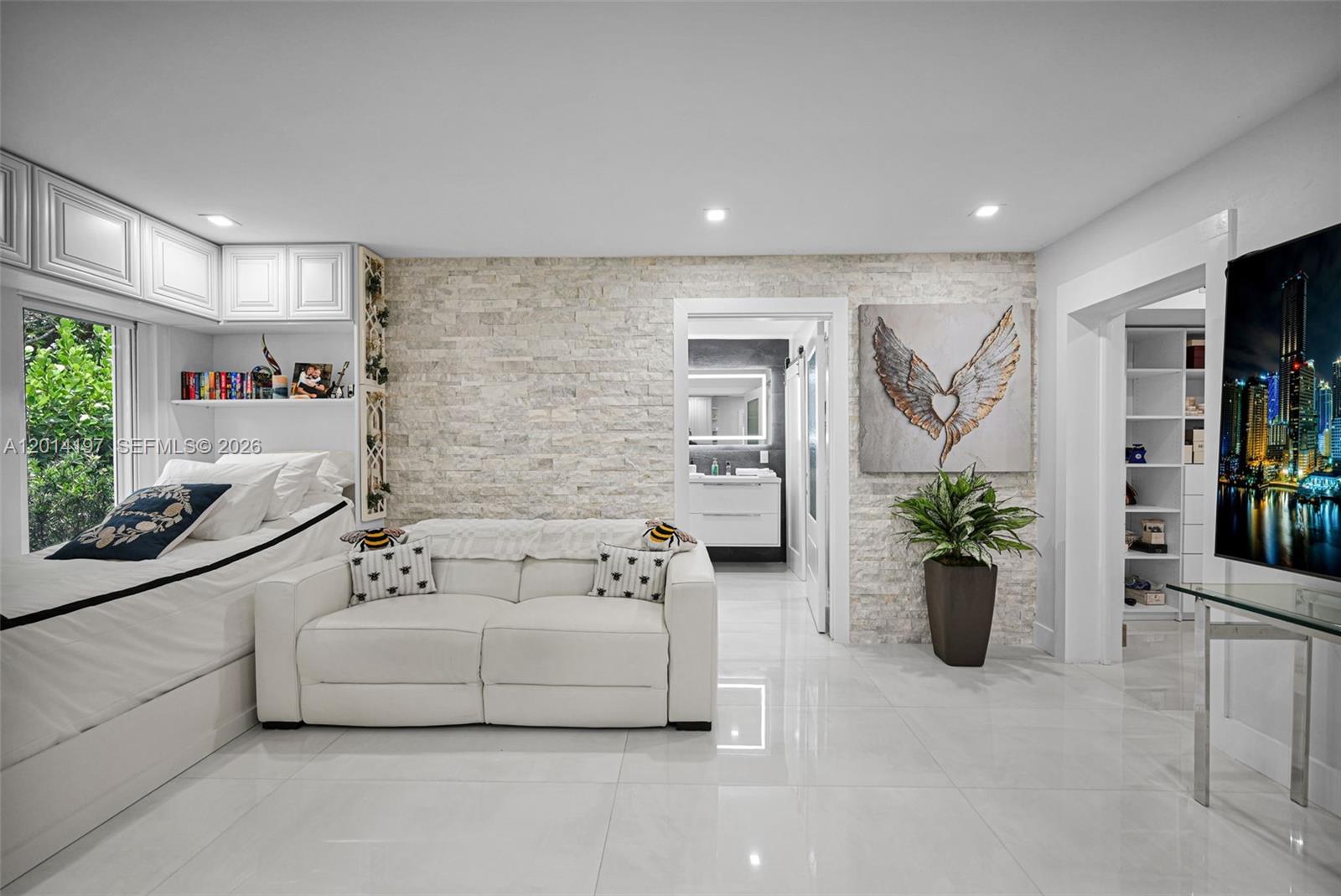 PINES OF DEER CREEK - Residential