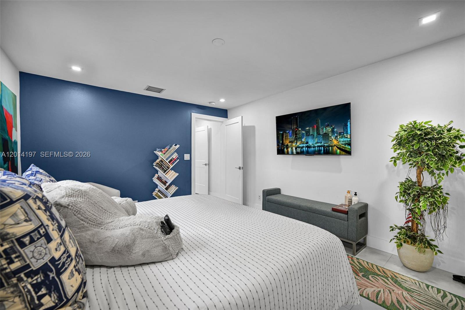 PINES OF DEER CREEK - Residential