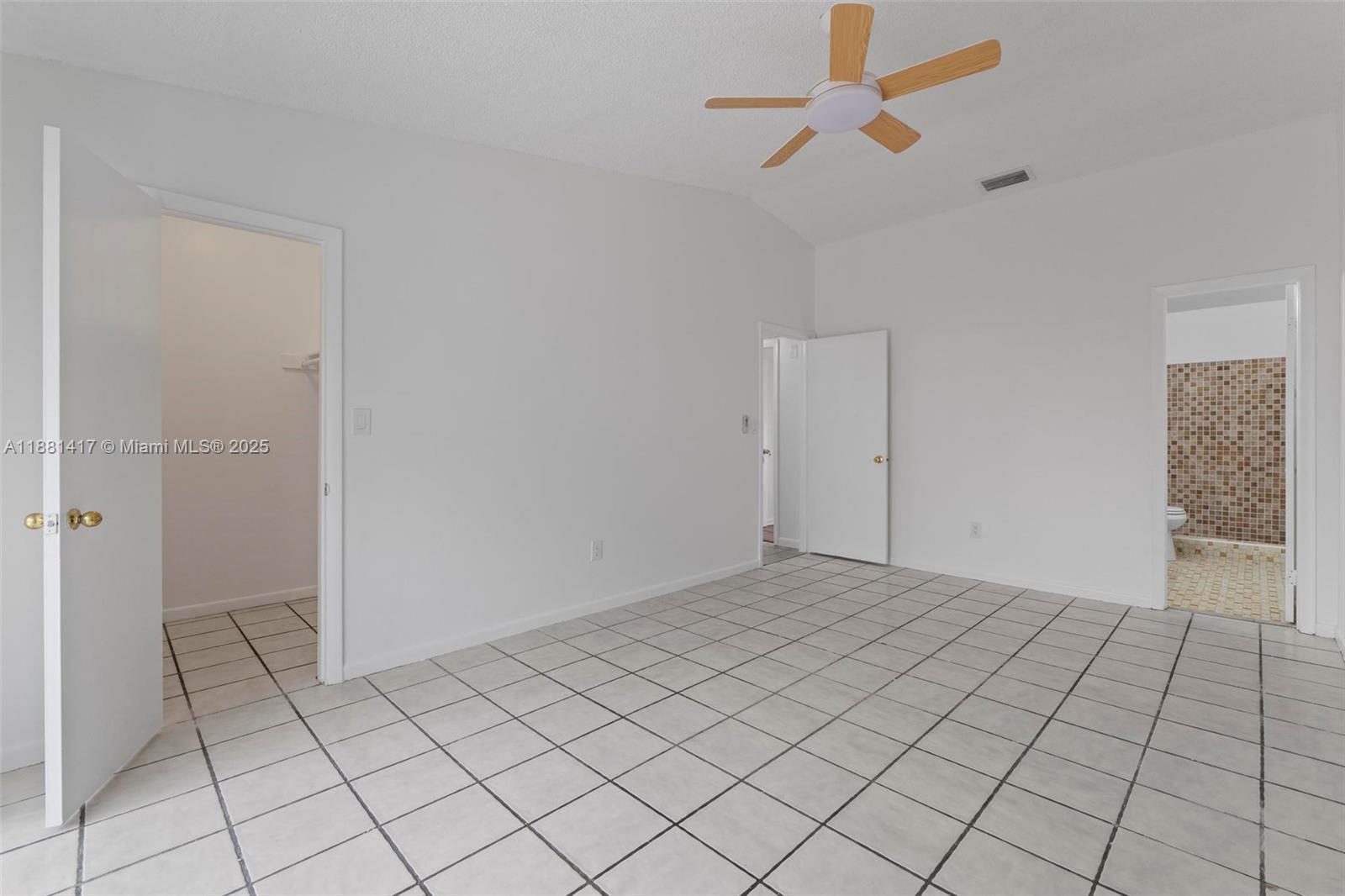 CUTLER CREEK CLUB SEC 2 - Residential Lease