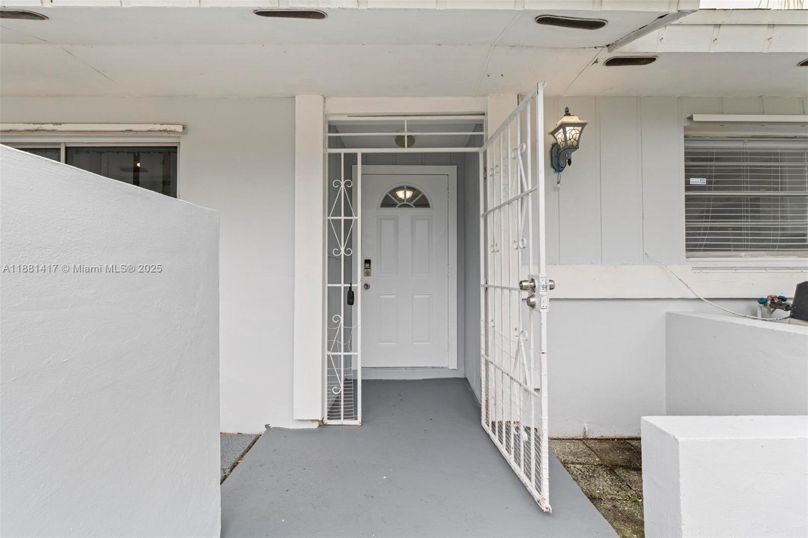 CUTLER CREEK CLUB SEC 2 - Residential Lease
