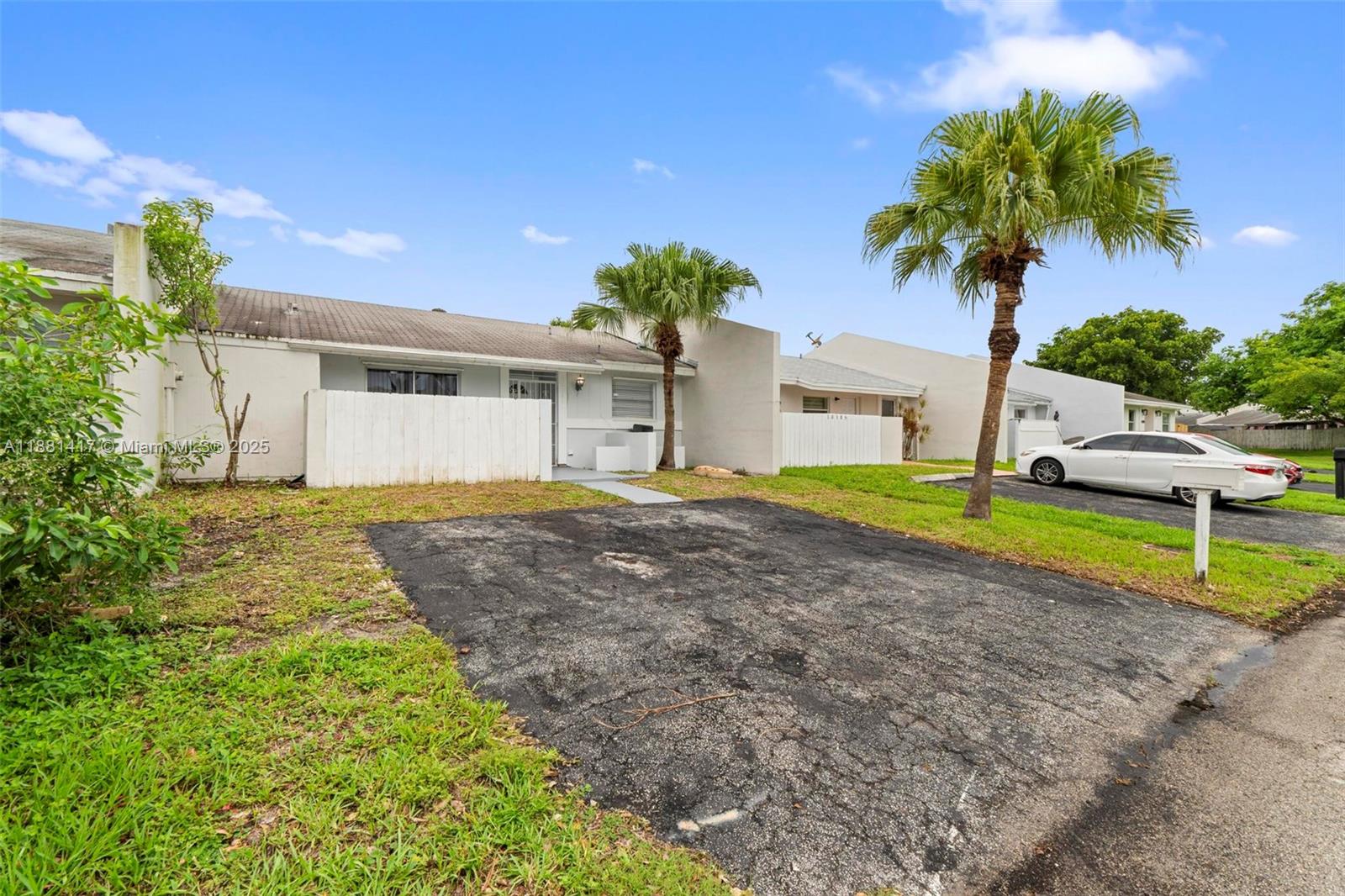 CUTLER CREEK CLUB SEC 2 - Residential Lease
