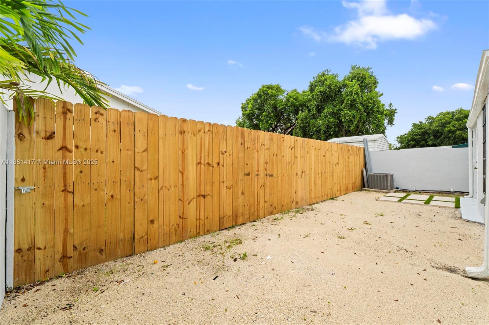CUTLER CREEK CLUB SEC 2 - Residential Lease