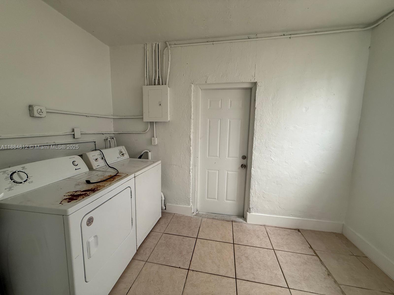 WESTGATE - Residential Lease
