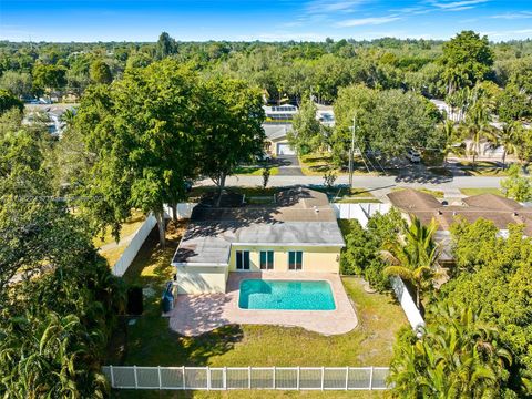 A home in Cooper City