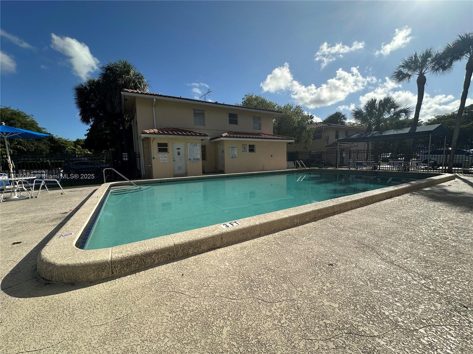 3210 NW 103rd Ter 106-B