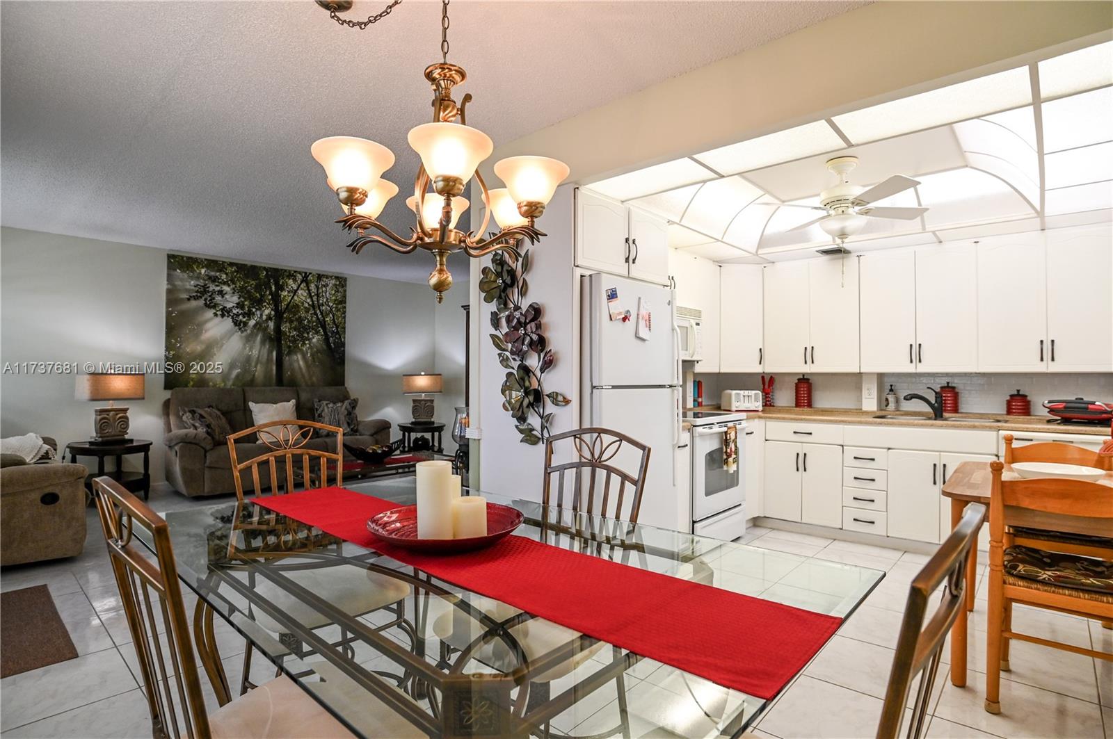 OAKRIDGE V CONDO - Residential