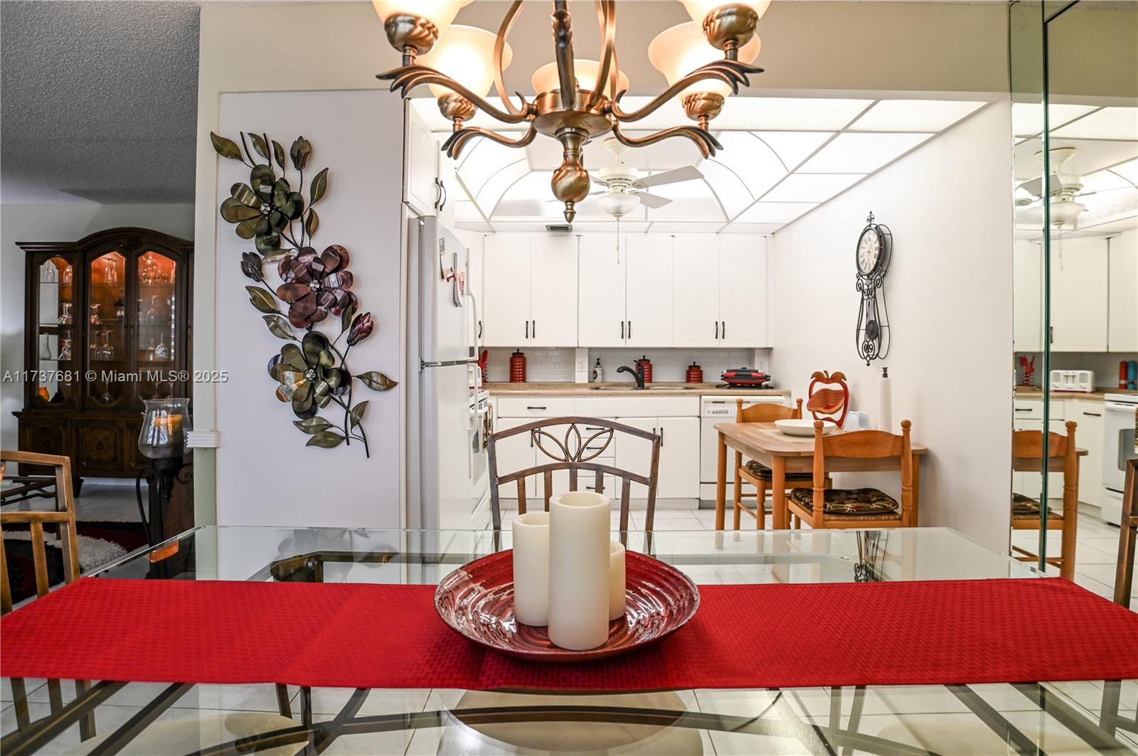 OAKRIDGE V CONDO - Residential