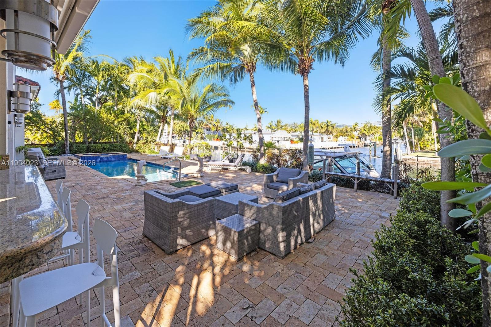 VENETIAN SEC KEYSTONE POI - Residential