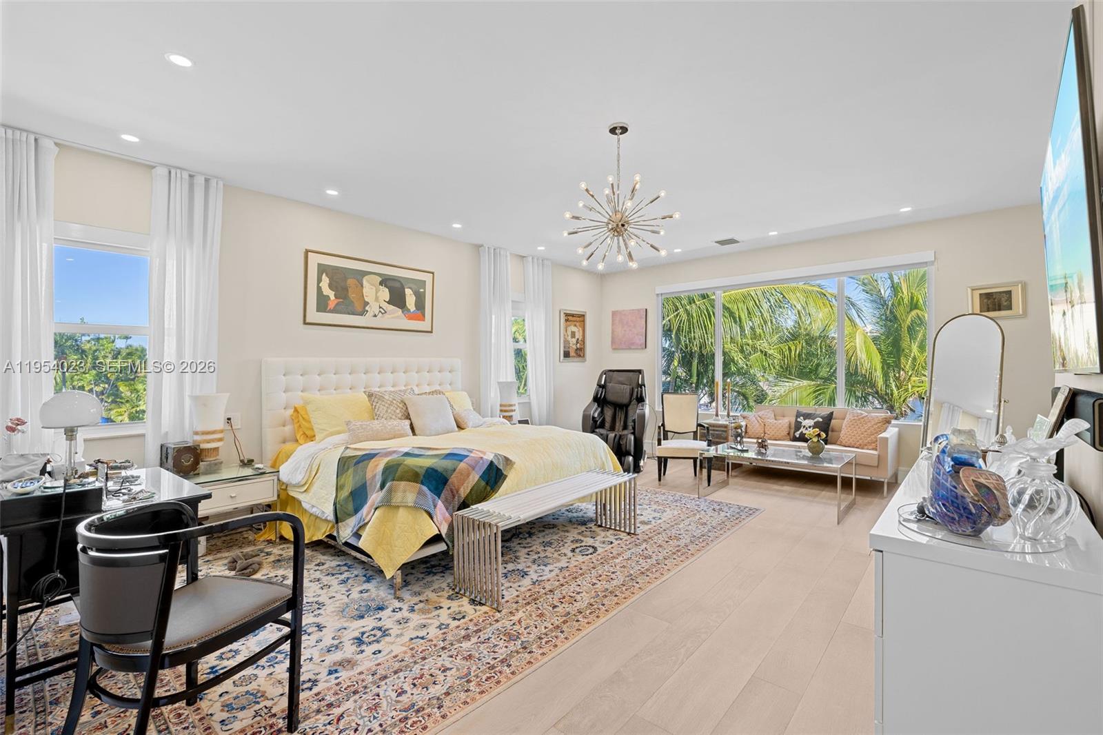 VENETIAN SEC KEYSTONE POI - Residential