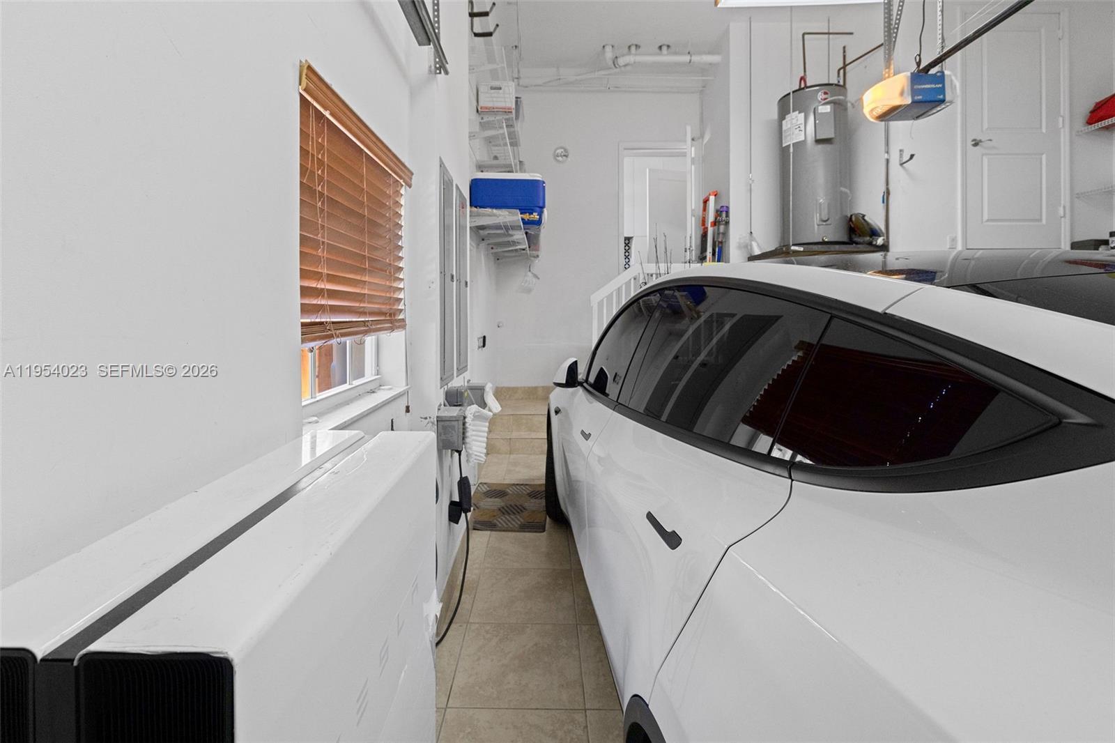 VENETIAN SEC KEYSTONE POI - Residential