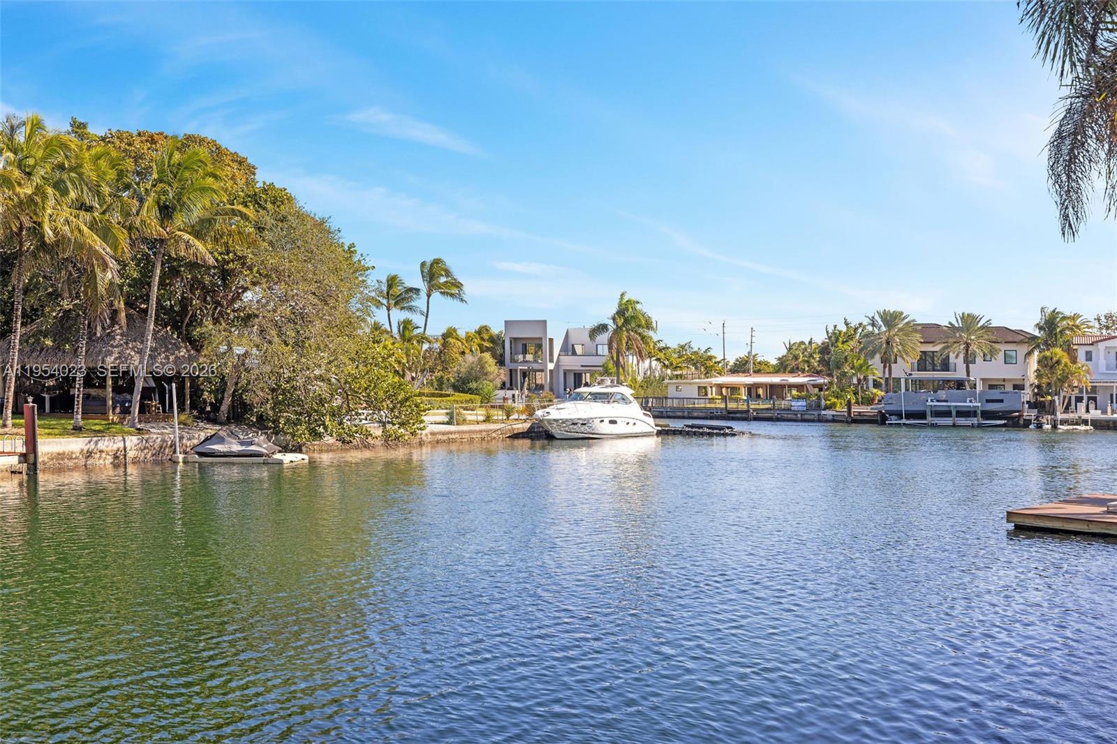 VENETIAN SEC KEYSTONE POI - Residential