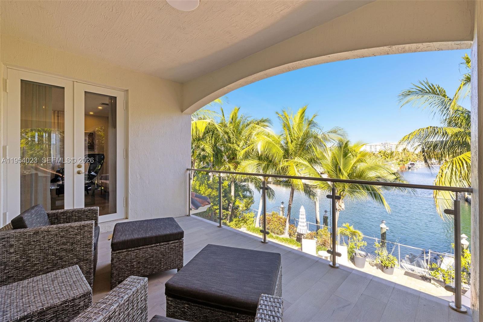 VENETIAN SEC KEYSTONE POI - Residential