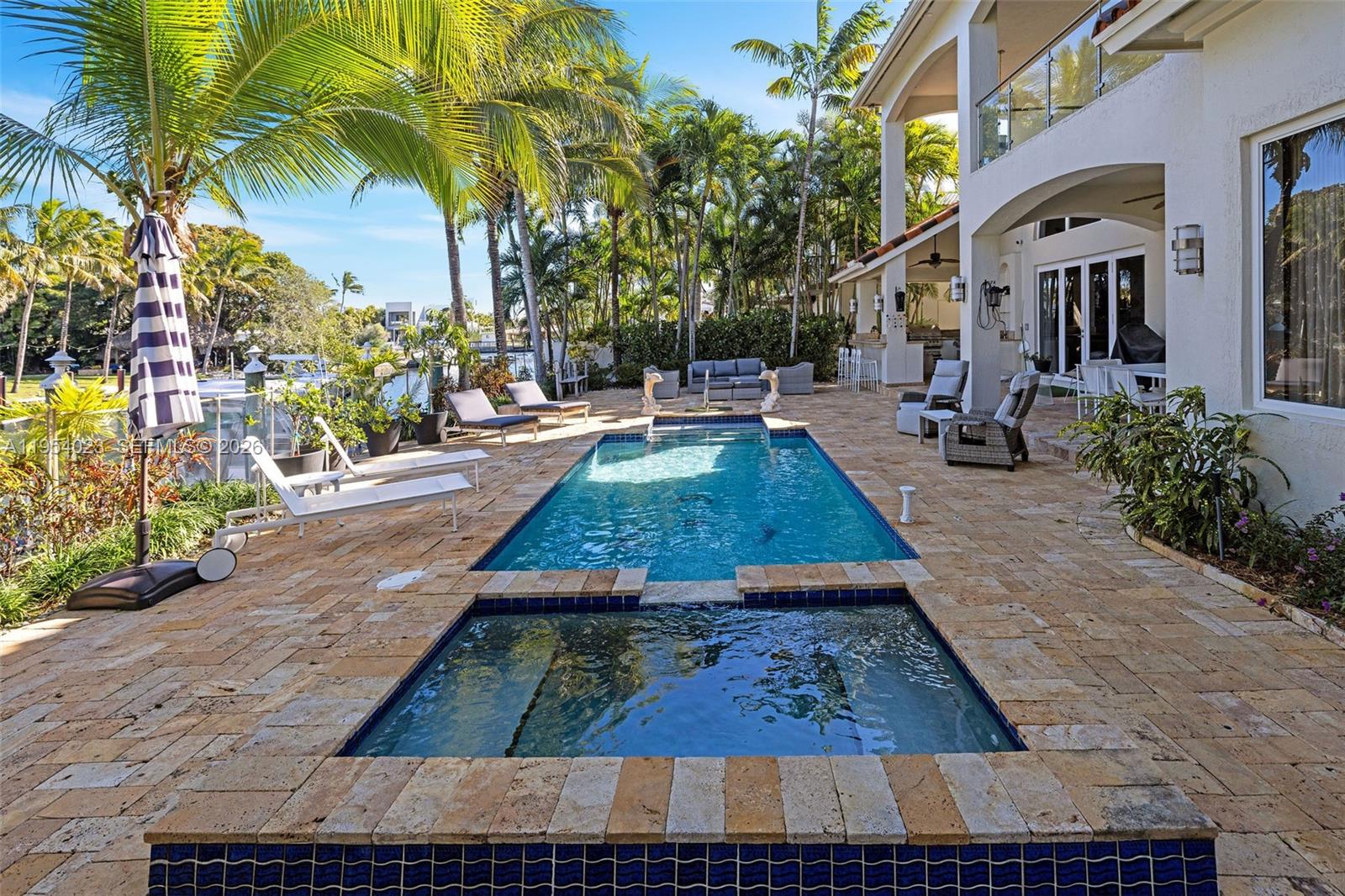 VENETIAN SEC KEYSTONE POI - Residential