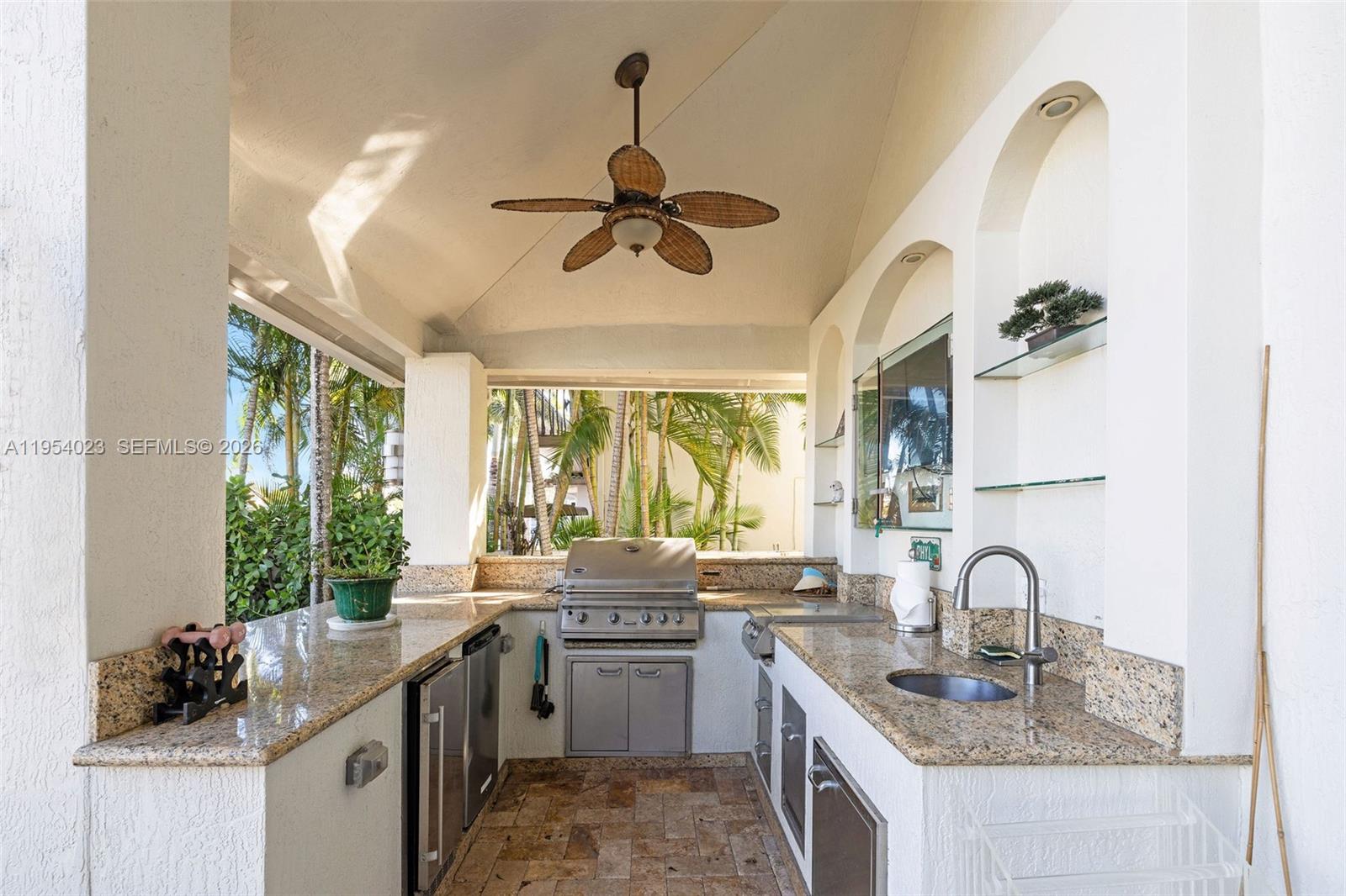 VENETIAN SEC KEYSTONE POI - Residential